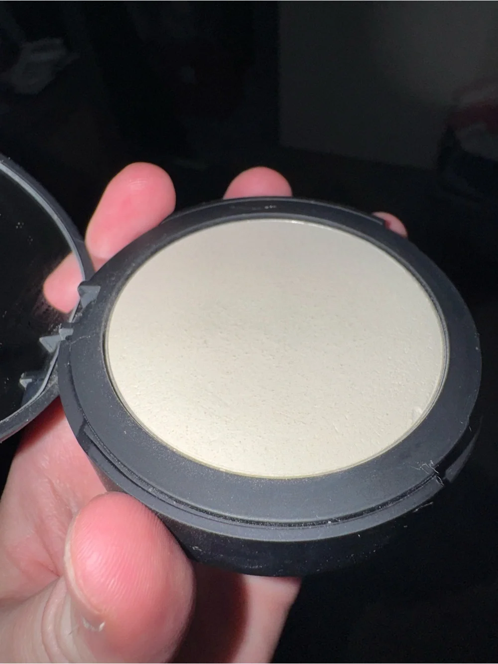 it cosmetics Bye Bye Pores Pressed Finishing Powder